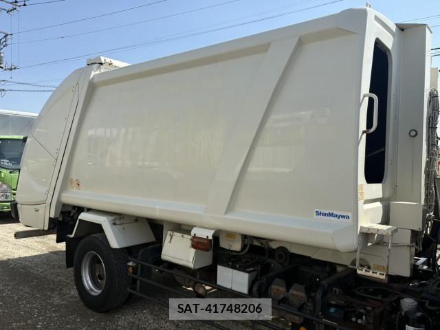 Isuzu FORWARD 2010-12 6905375-5