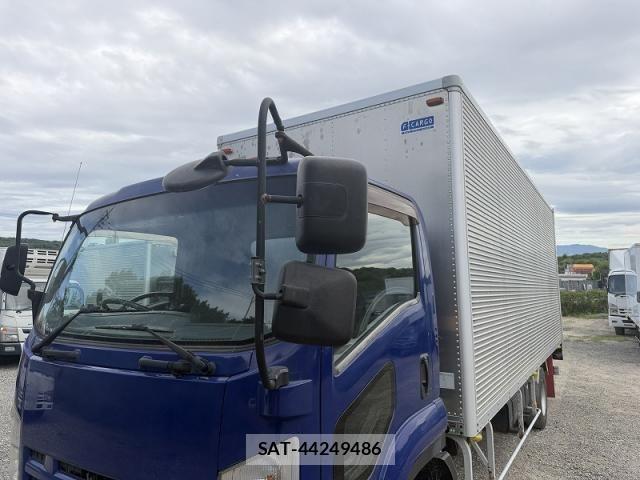 Isuzu FORWARD 2013-11 7020506-12