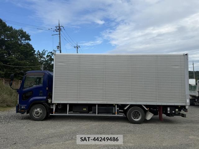 Isuzu FORWARD 2013-11 7020506-2