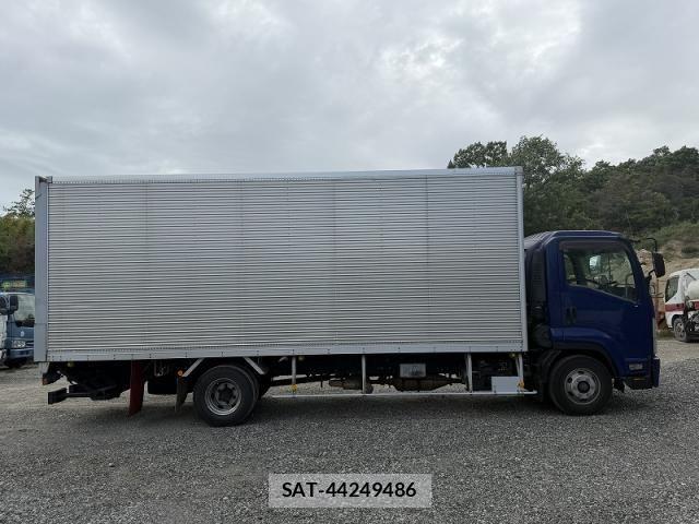 Isuzu FORWARD 2013-11 7020506-6