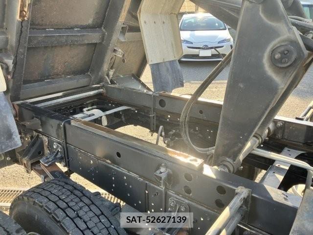 Isuzu FORWARD 2018-12 7020504-20