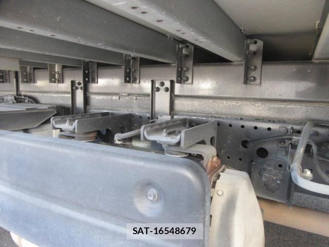 Isuzu FORWARD 2018-07 7020508-16