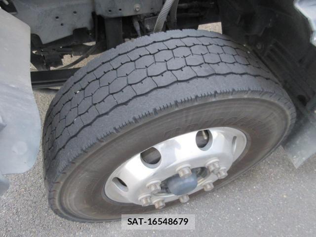 Isuzu FORWARD 2018-07 7020508-23