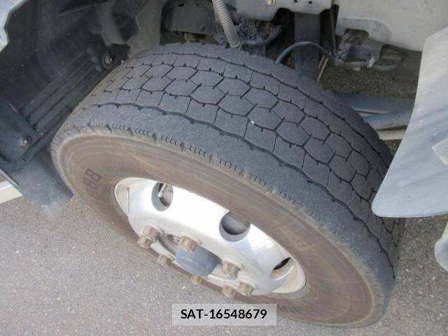 Isuzu FORWARD 2018-07 7020508-24