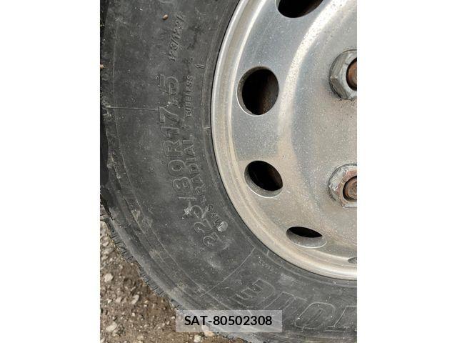 Isuzu FORWARD 2012-04 7058626-13