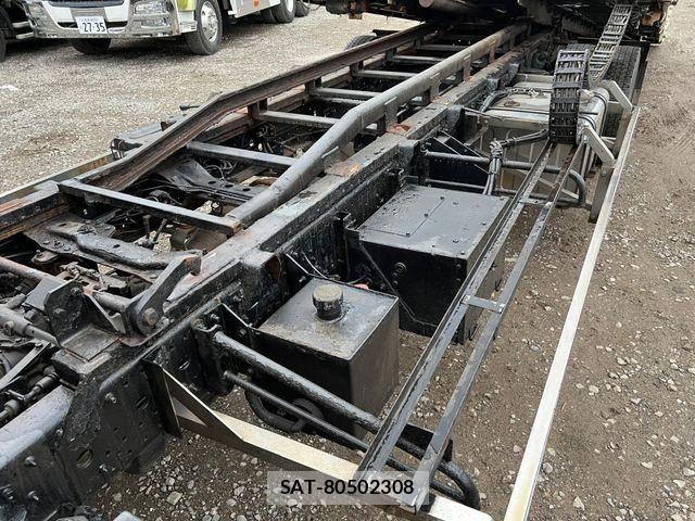 Isuzu FORWARD 2012-04 7058626-20