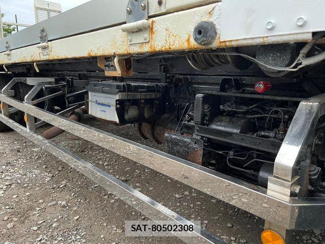 Isuzu FORWARD 2012-04 7058626-22