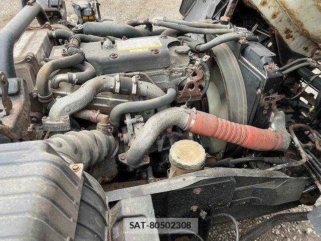 Isuzu FORWARD 2012-04 7058626-24