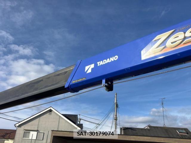 Isuzu FORWARD 2020-07 7058622-10