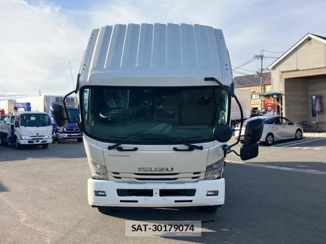 Isuzu FORWARD 2020-07 7058622-22