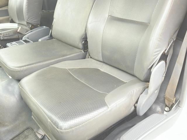 Isuzu FORWARD 2012-10 7199628-19