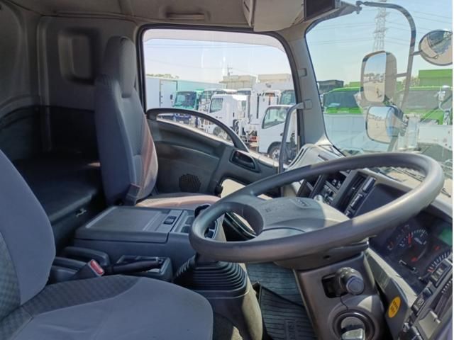 Isuzu FORWARD 2015-09 7199623-18