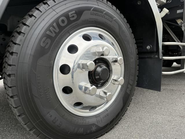 Isuzu FORWARD 2022-05 7199611-18