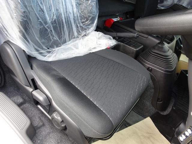 Isuzu FORWARD 2025-05 7199603-14