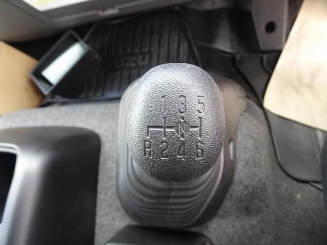 Isuzu FORWARD 2025-05 7199603-16