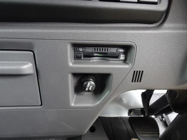 Isuzu FORWARD 2025-05 7199603-20