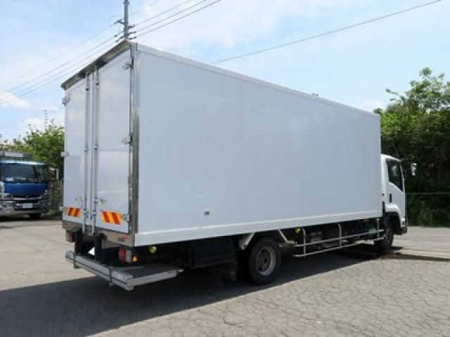 Isuzu FORWARD 2023-03 7199606-3