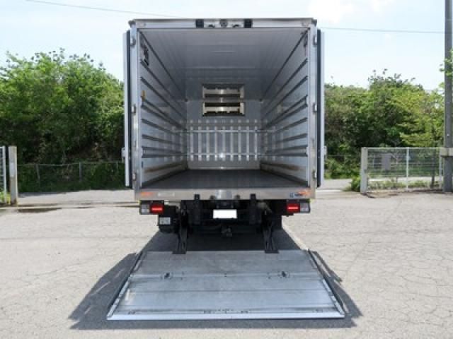 Isuzu FORWARD 2023-03 7199606-7