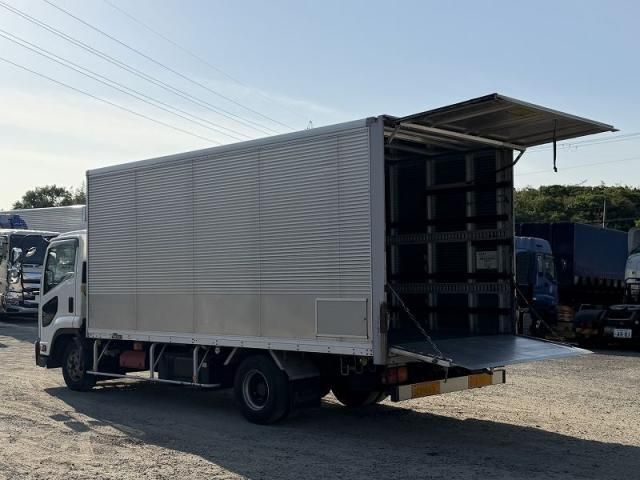 Isuzu FORWARD 2010-12 7199630-17