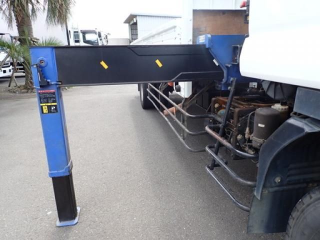 Isuzu FORWARD 2012-05 7199618-23