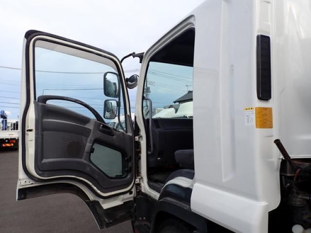 Isuzu FORWARD 2012-05 7199618-28
