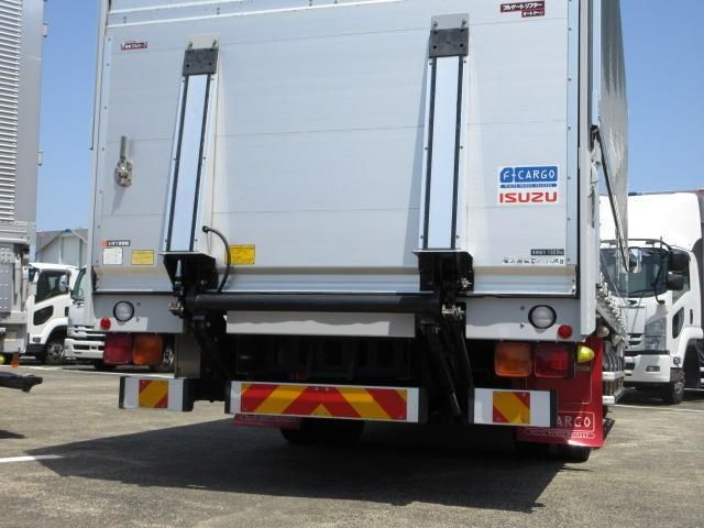 Isuzu FORWARD 2019-09 7199610-22