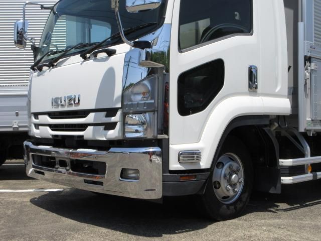 Isuzu FORWARD 2019-09 7199610-6