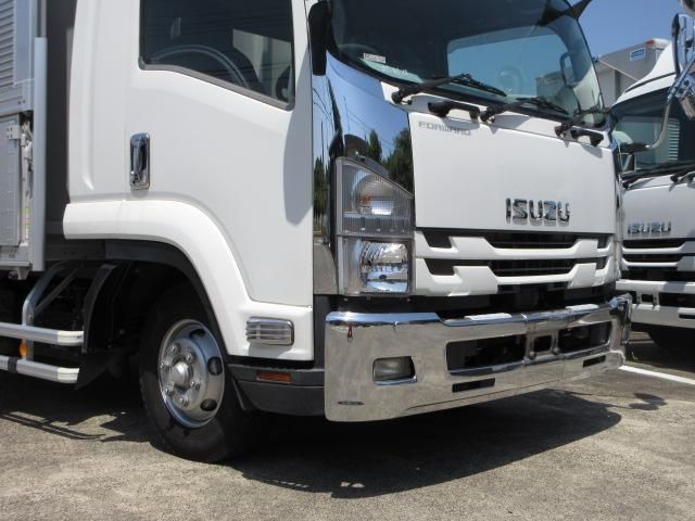 Isuzu FORWARD 2019-09 7199610-7