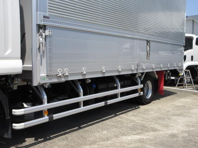 Isuzu FORWARD 2019-09 7199610-8