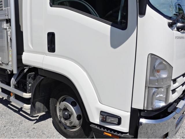Isuzu FORWARD 2021-04 7199613-5