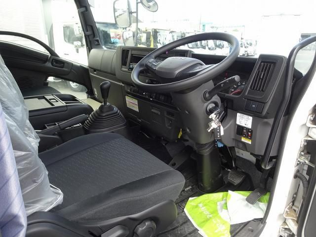 Isuzu FORWARD 2025-05 7199602-13