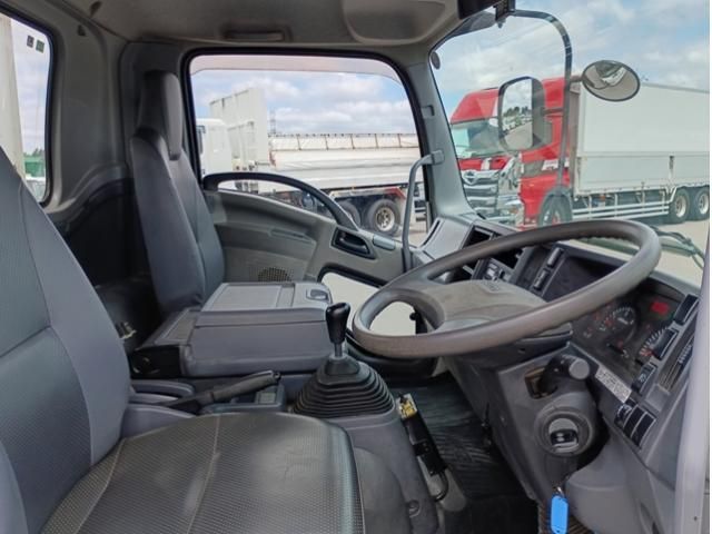Isuzu FORWARD 2016-01 7199620-22
