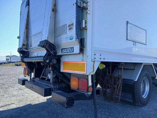 Isuzu FORWARD 2010-03 7199627-11
