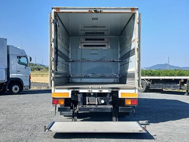 Isuzu FORWARD 2010-03 7199627-21