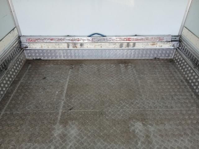 Isuzu FORWARD 2010-03 7199627-28