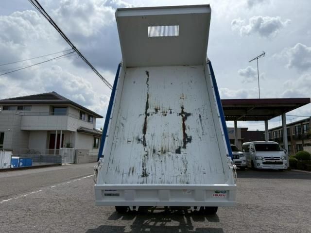 Isuzu FORWARD 2024-09 7199608-4