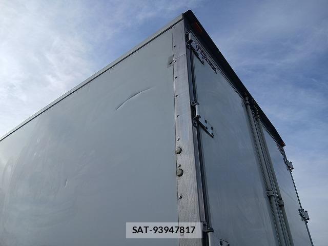 Isuzu FORWARD 2010-09 7250882-15