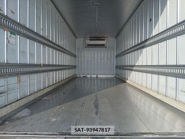 Isuzu FORWARD 2010-09 7250882-25