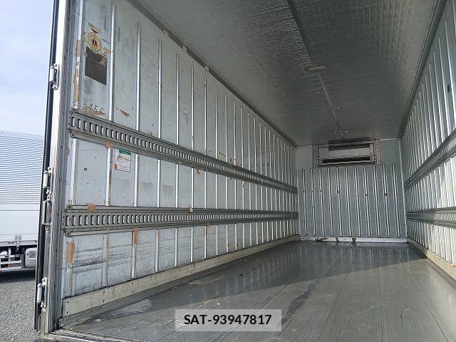 Isuzu FORWARD 2010-09 7250882-27