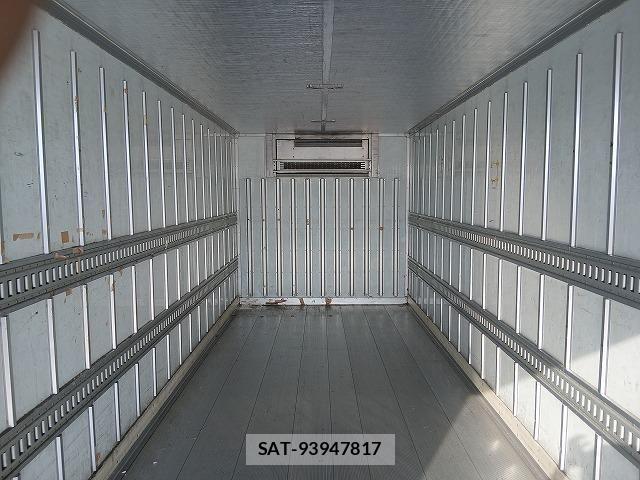 Isuzu FORWARD 2010-09 7250882-28