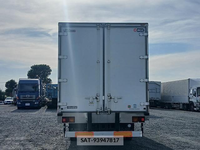Isuzu FORWARD 2010-09 7250882-5