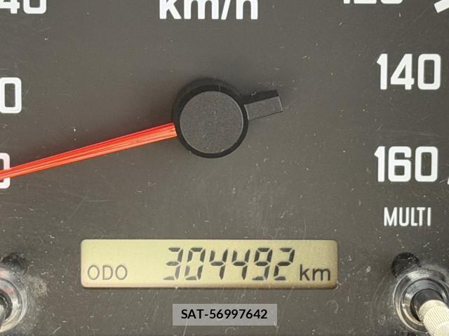 Isuzu FORWARD 2015-03 7250873-24