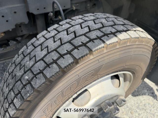 Isuzu FORWARD 2015-03 7250873-27