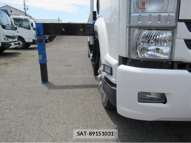 Isuzu FORWARD 2017-03 7250864-10