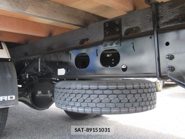 Isuzu FORWARD 2017-03 7250864-17