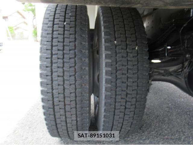 Isuzu FORWARD 2017-03 7250864-29