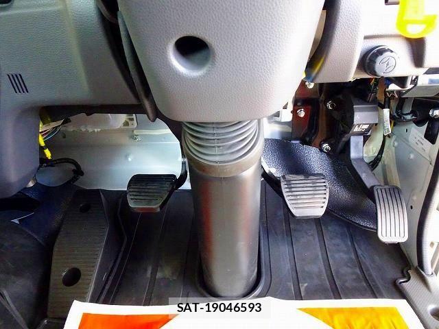 Isuzu FORWARD 2024-09 7250867-15