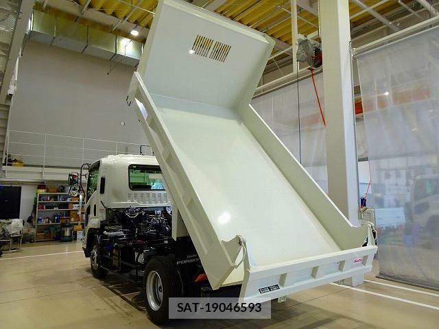 Isuzu FORWARD 2024-09 7250867-26