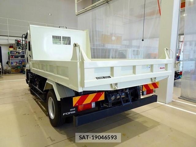 Isuzu FORWARD 2024-09 7250867-3