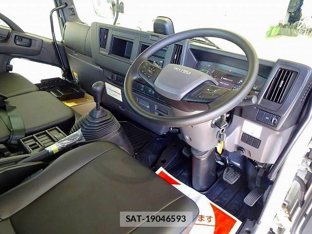 Isuzu FORWARD 2024-09 7250867-4
